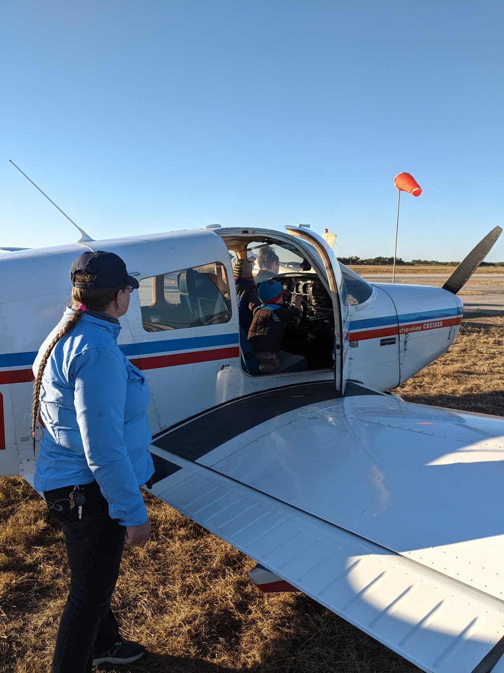 Aransas County Airport | 421 John D Wendell Rd, Rockport, TX 78382, USA | Phone: (361) 790-0141