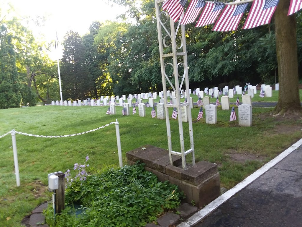 Rural Hill Cemetery | 215 W Seven Mile Rd, Northville, MI 48167 | Phone: (248) 305-2702