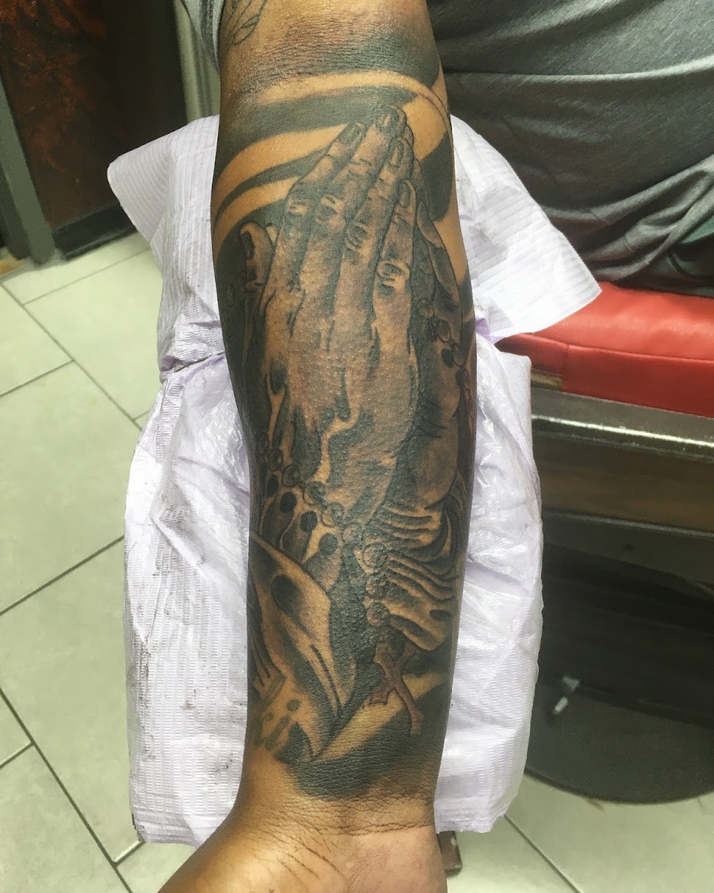aliens ink tattoo | 1515 Jacksboro Hwy, Fort Worth, TX 76114, USA | Phone: (817) 793-8866