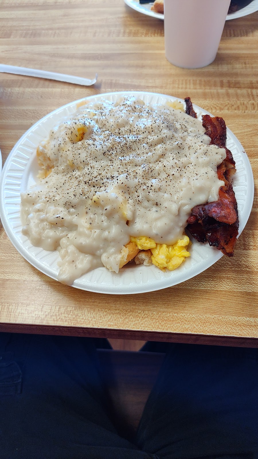 Debbies Restaurant & Catering | 123 N Henry St, Stoneville, NC 27048, USA | Phone: (336) 573-3546