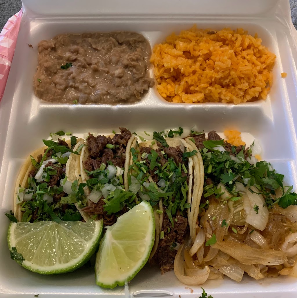 Evelyn &Ofito Taqueria | 2819 S Garland Ave, Garland, TX 75041, USA | Phone: (972) 693-4767