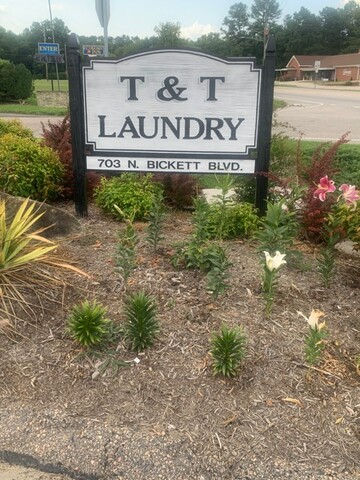 T & T Laundries, Inc. | 703 N Bickett Blvd, Louisburg, NC 27549, USA | Phone: (252) 438-3416