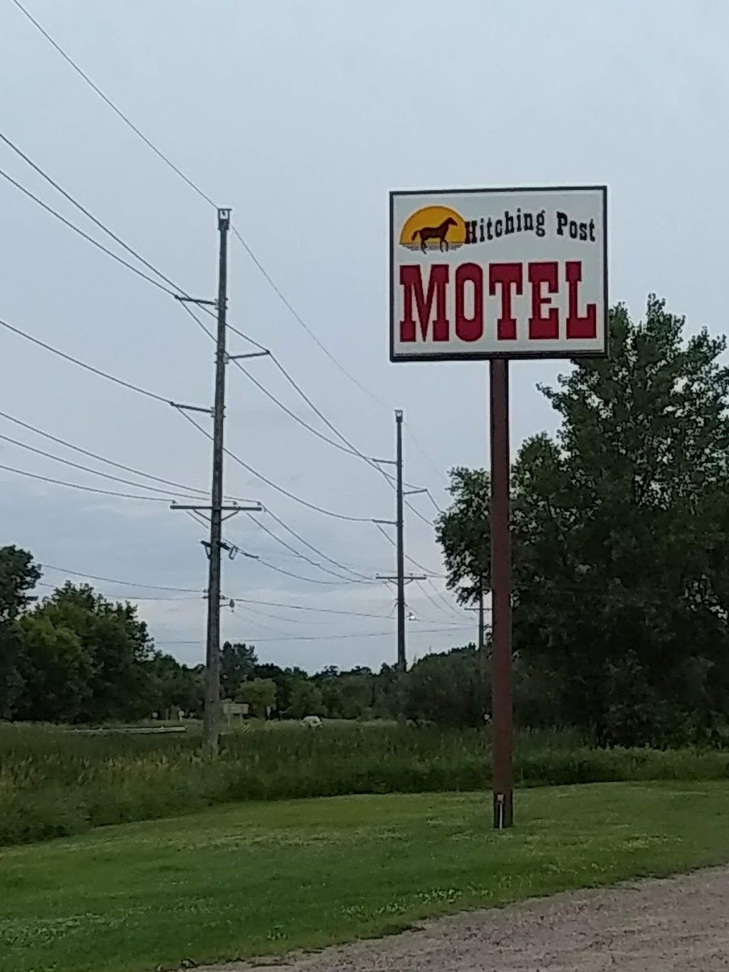 Hitching Post Motel | 23855 Forest Blvd N, Forest Lake, MN 55025, USA | Phone: (651) 464-1900