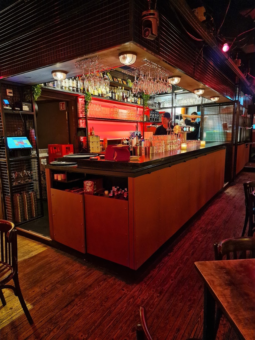 Toomler | Breitnerstraat 2, 1077 BL Amsterdam, Netherlands | Phone: 020 670 7400