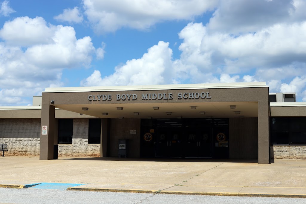 Clyde Boyd Middle School | 305 W 35th St, Sand Springs, OK 74063, USA | Phone: (918) 246-1536