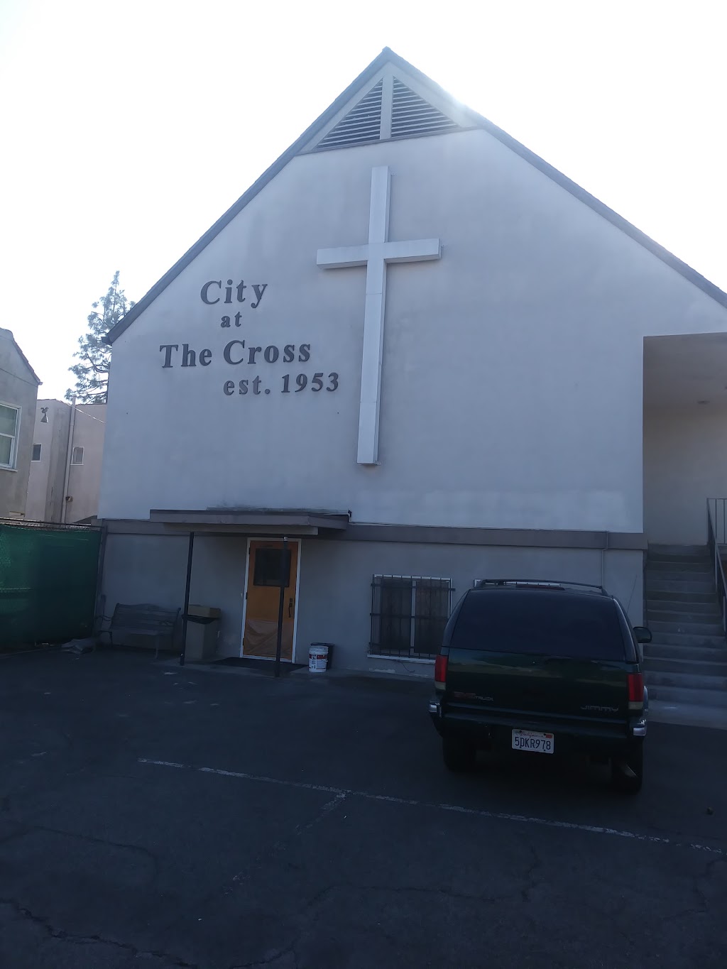 City at the Cross | 2209 E 6th St, Long Beach, CA 90814, USA | Phone: (562) 433-5771