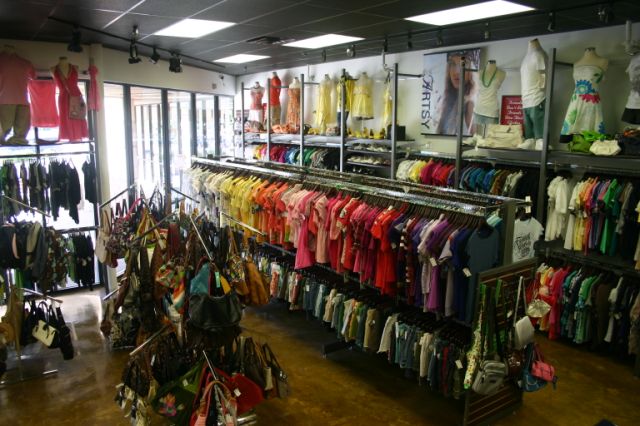 Uptown Cheapskate - Winston Salem | 3262 Silas Creek Pkwy, Winston-Salem, NC 27103, USA | Phone: (336) 768-4500