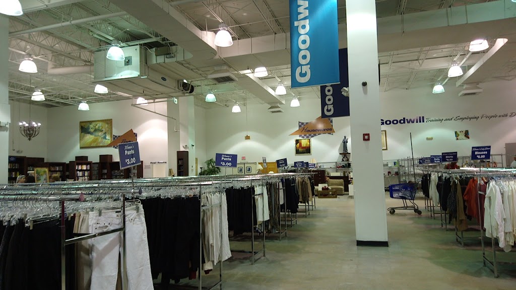 Goodwill - Hallandale | 3149 W Hallandale Beach Blvd, Hallandale Beach, FL 33009, USA | Phone: (954) 989-2405