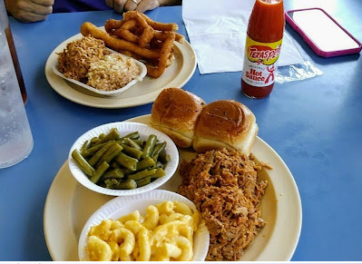 Fuzzys BBQ | 407 Hwy St, Madison, NC 27025 | Phone: (336) 427-4130