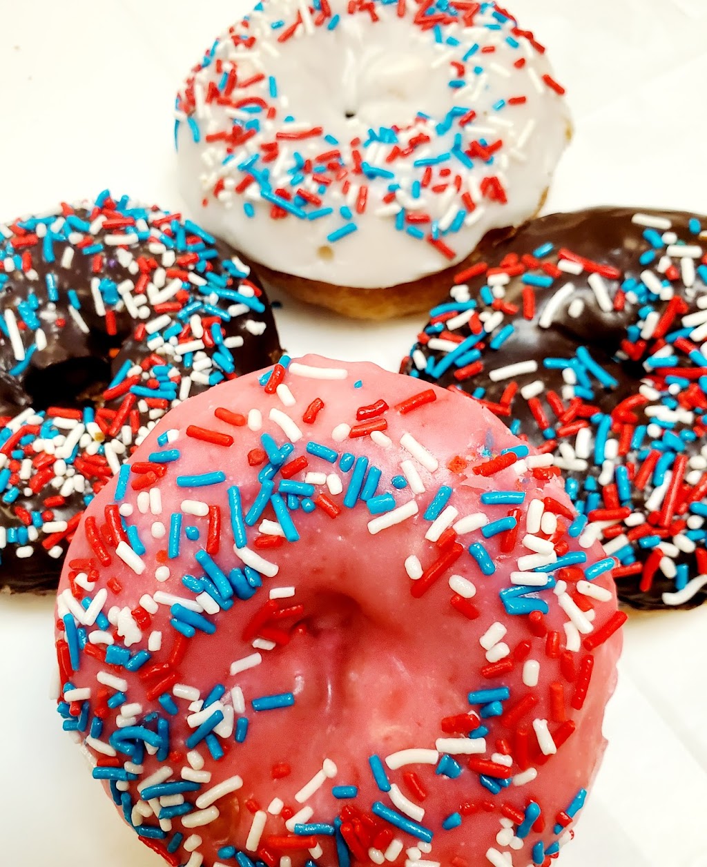 Manna Donuts | 846 E 6th St B, Beaumont, CA 92223, USA | Phone: (951) 845-2350