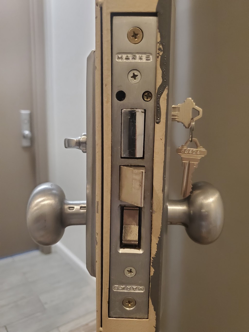 Swift Locksmith Service | 109-10 Park Ln S, Queens, NY 11418, USA | Phone: (718) 690-5682