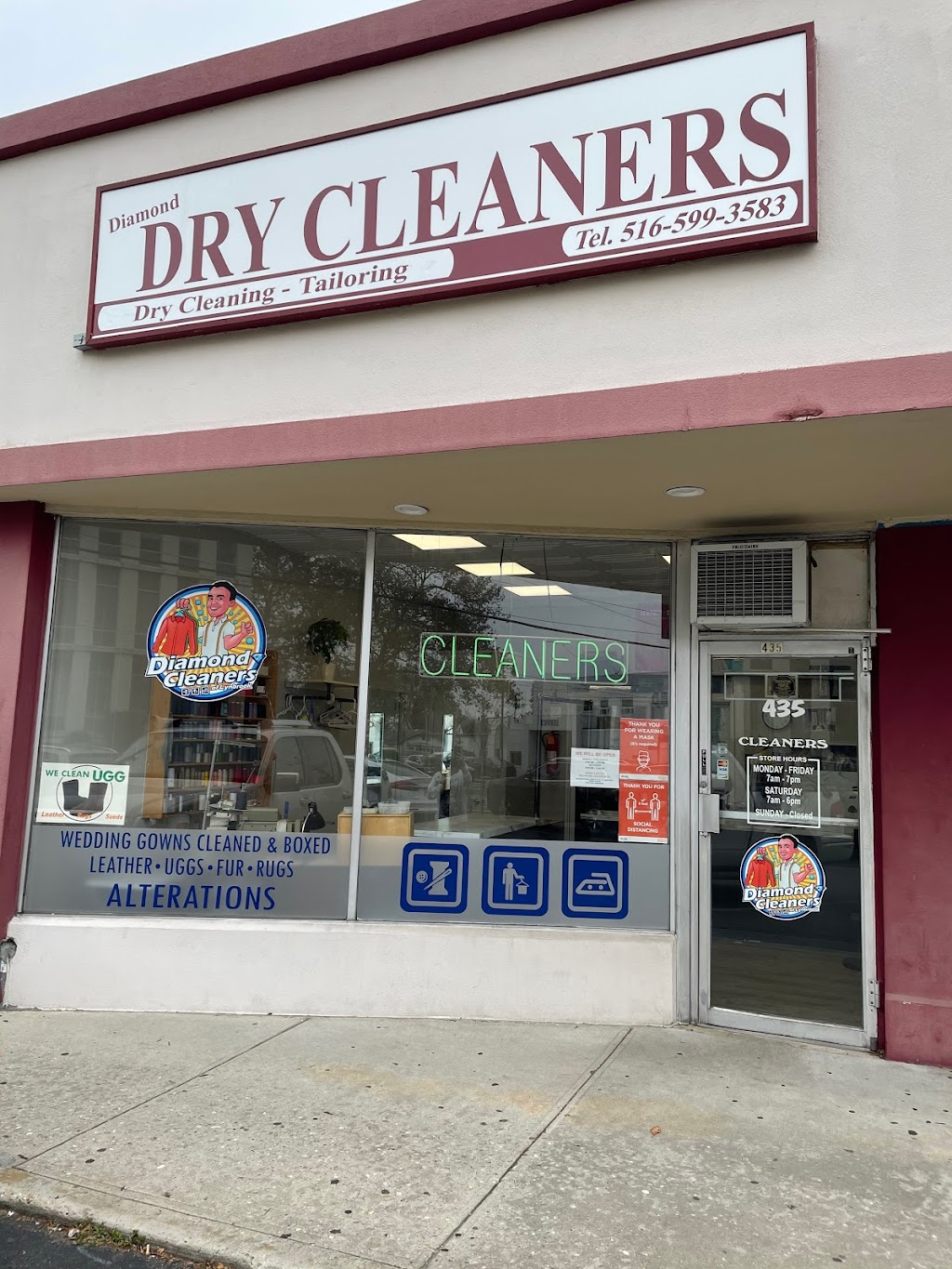 Diamond Cleaners of Lynbrook | 435 Merrick Rd, Lynbrook, NY 11563, USA | Phone: (516) 599-3583