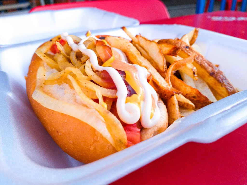 Hot Dogs y Hamburguesas El Güero | 21452 Col. Los Olivos, 21400 Tecate, B.C., Mexico | Phone: 665 142 6840