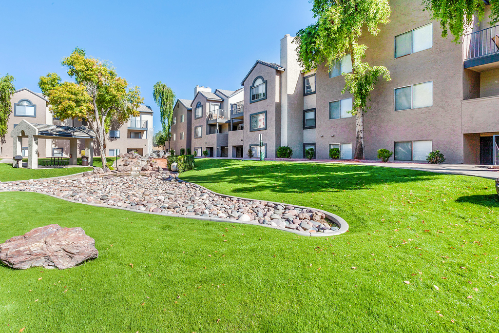 Terra Vida Apartments | 150 S Roosevelt Rd, Mesa, AZ 85202 | Phone: (480) 405-4604