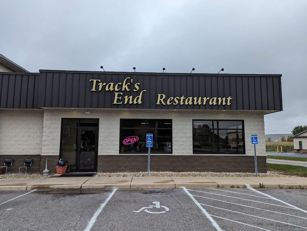 Tracks End Restaurant | 1112-1398 Castalia St, Bellevue, OH 44811, USA | Phone: (419) 483-8052