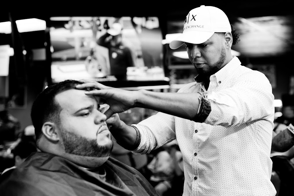 Dream Team Barber Shop | 8167 Mall Rd, Florence, KY 41042, USA | Phone: (859) 371-4300