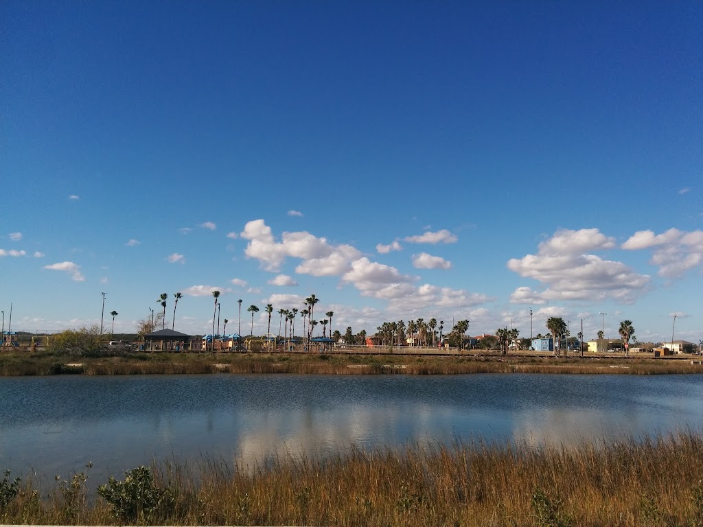 Aransas Pass Aquatic Center | 400 E Johnson Ave, Aransas Pass, TX 78336, USA | Phone: (361) 758-7770