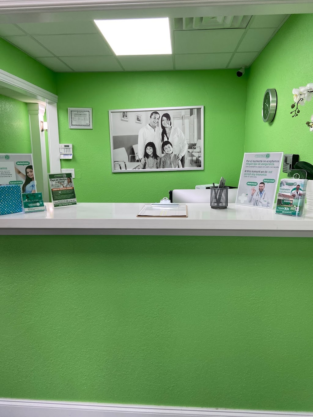 Clinica Familiar La Virgen de Guadalupe Carrollton | 1927 E Belt Line Rd Unit 147, Carrollton, TX 75006 | Phone: (469) 606-0753