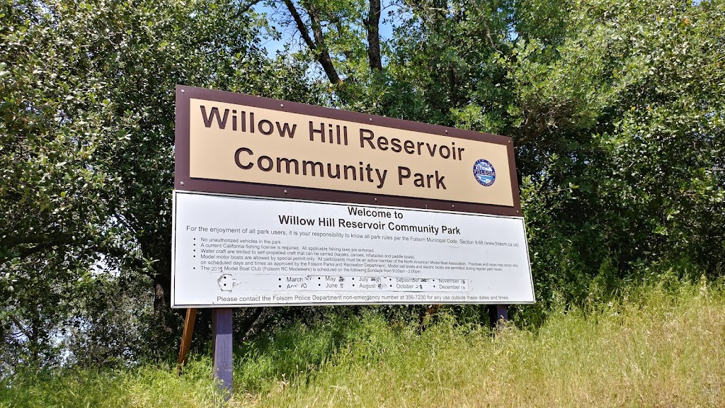 Willow Hill Reservoir Community Park | 321 Barnhill Dr, Folsom, CA 95630, USA | Phone: (916) 461-6601