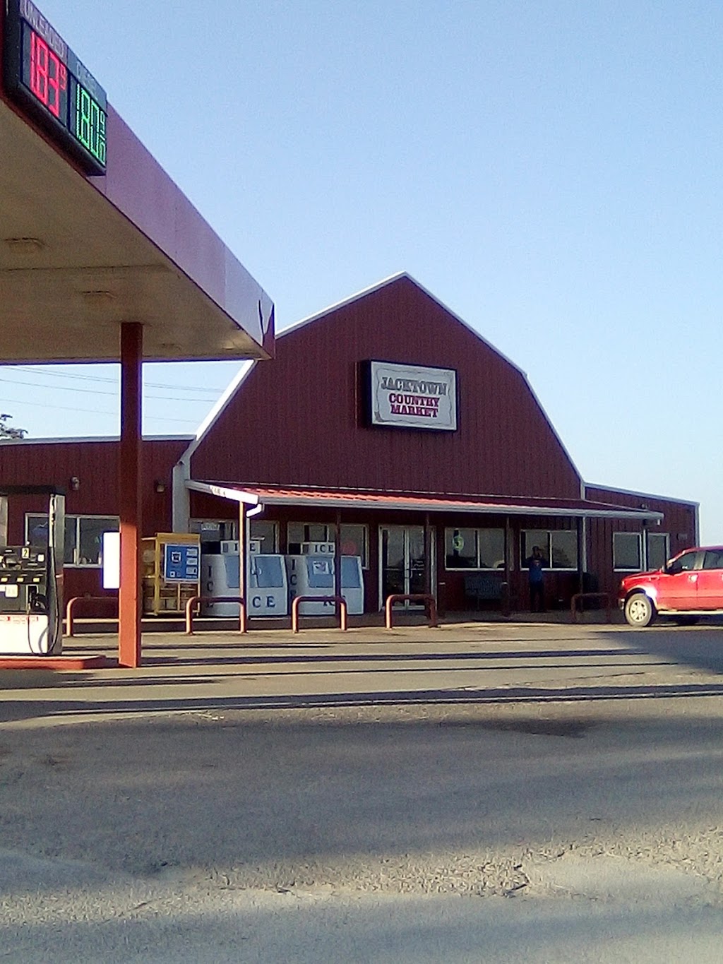 Lawsons Local Market, Jacktown | 337075 US-62, Meeker, OK 74855, USA | Phone: (405) 279-3540