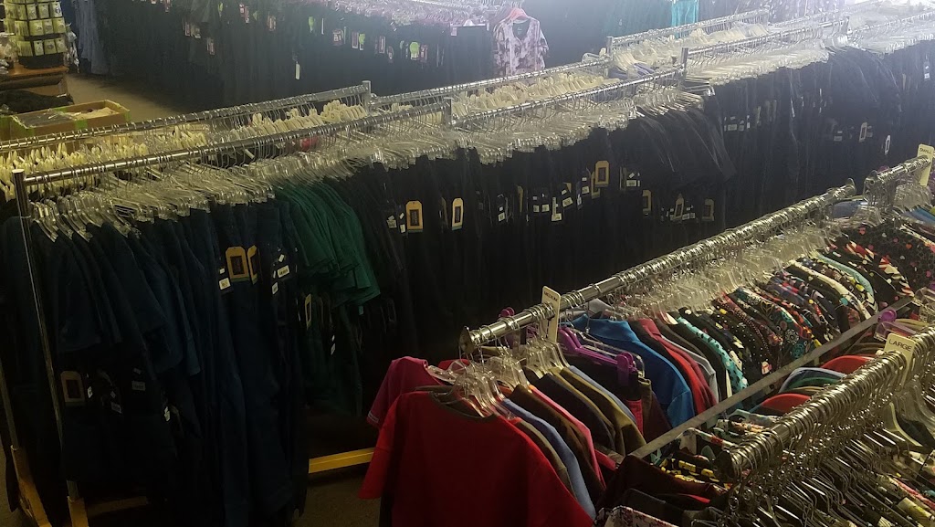 Uniforms & More | 1217 S Jefferson St Suite D, Huntington, IN 46750, USA | Phone: (260) 356-5044