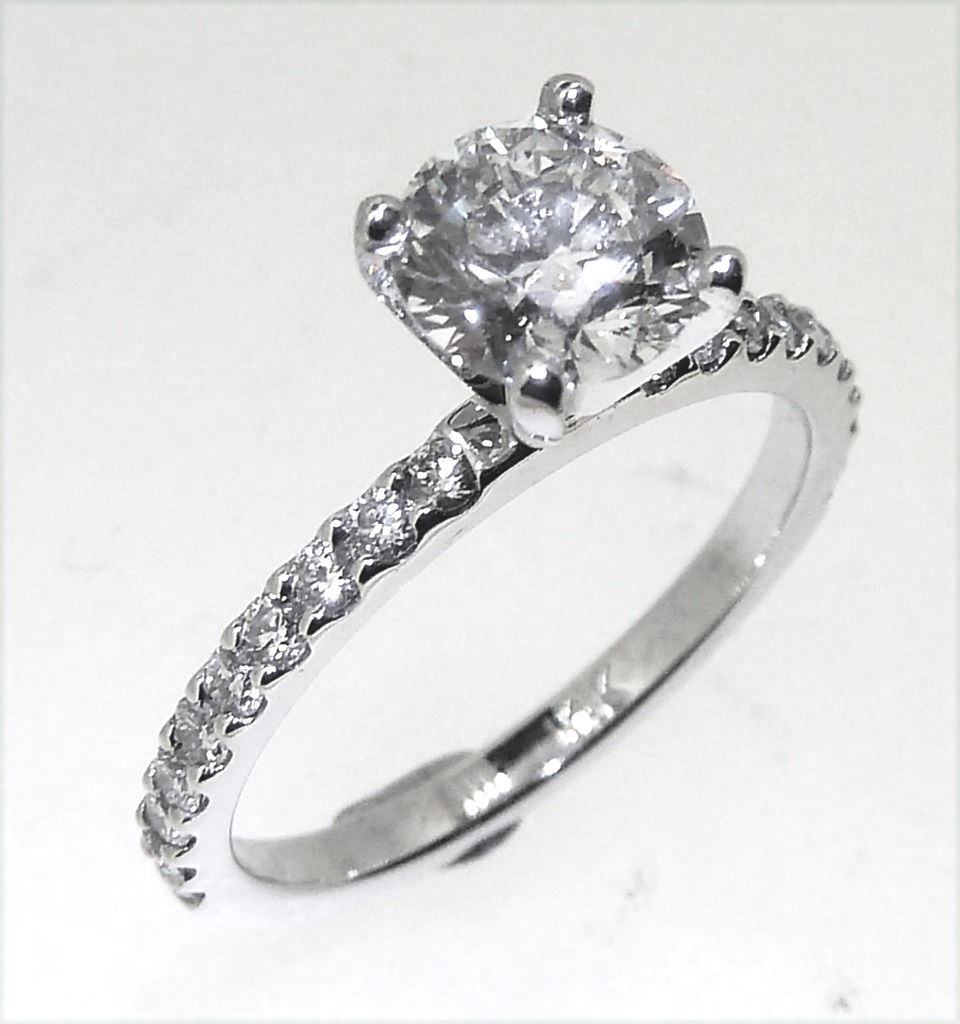 The Diamond Specialists | 1123 11th Ave., Ste. 405 Kaimuki Municipal Parking Lot, Honolulu, HI 96816, USA | Phone: (808) 739-0009