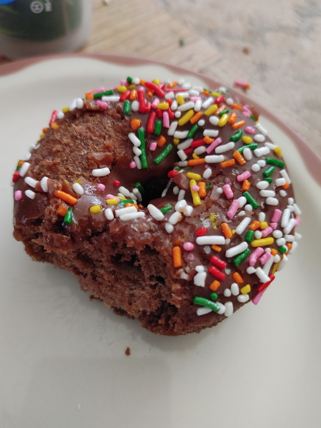 The Donut | 1615 S Gaffey St, San Pedro, CA 90731, USA | Phone: (310) 831-2123