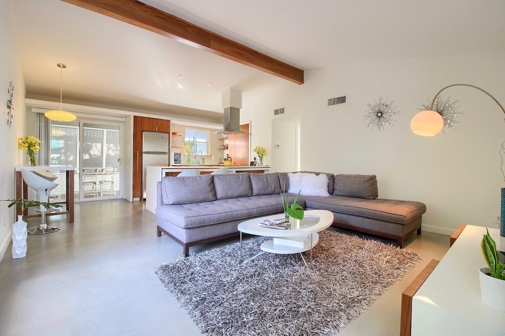 Soco Spaces Travis Heights Modern Green Door | 1101 B, Reagan Terrace Suite B, Austin, TX 78704, USA | Phone: (512) 348-8664