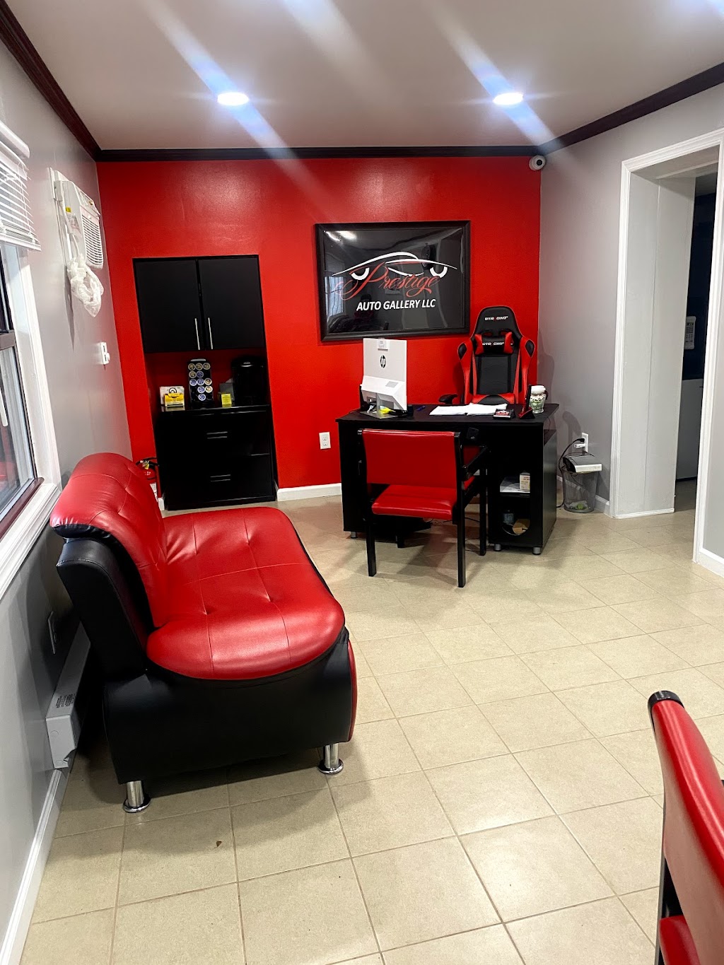 Prestige Auto Gallery | 133 W Broadway, Paterson, NJ 07522, USA | Phone: (973) 998-0921