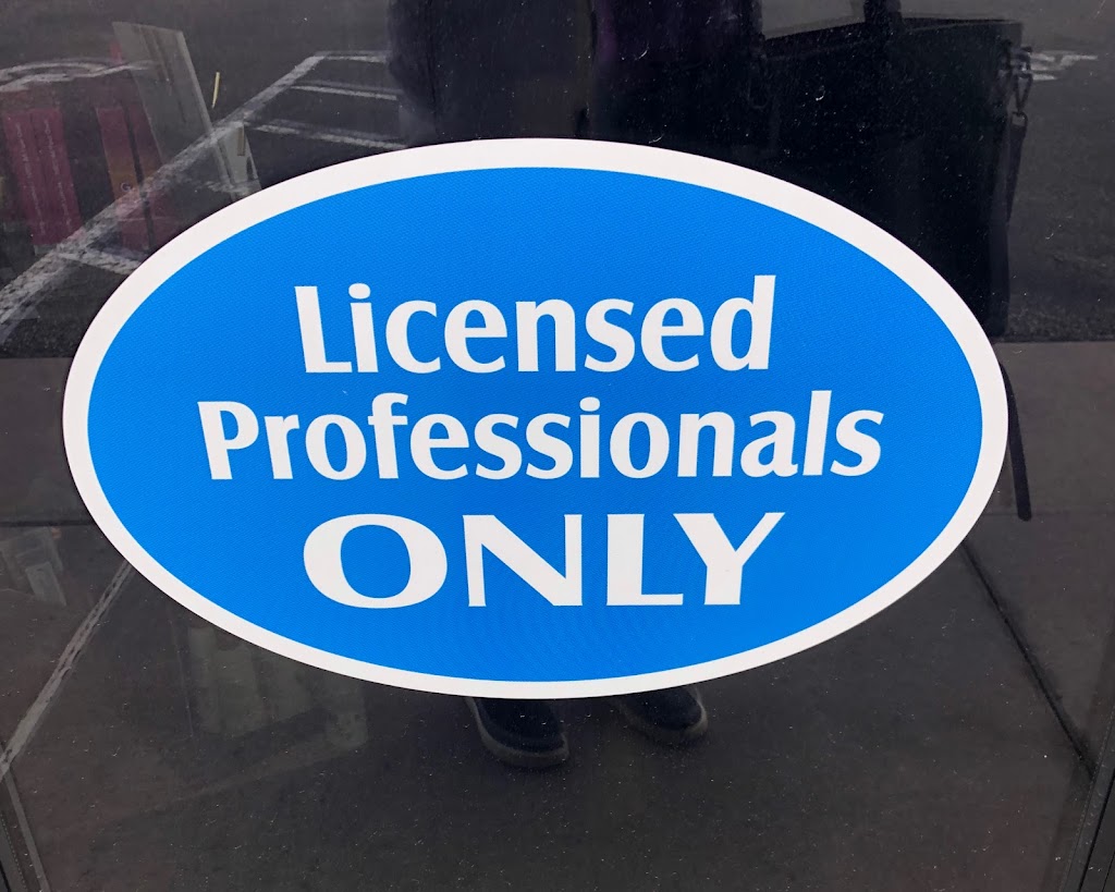 SalonCentric | 1351 113th Ave N Suite 200, Blaine, MN 55434, USA | Phone: (763) 767-6916