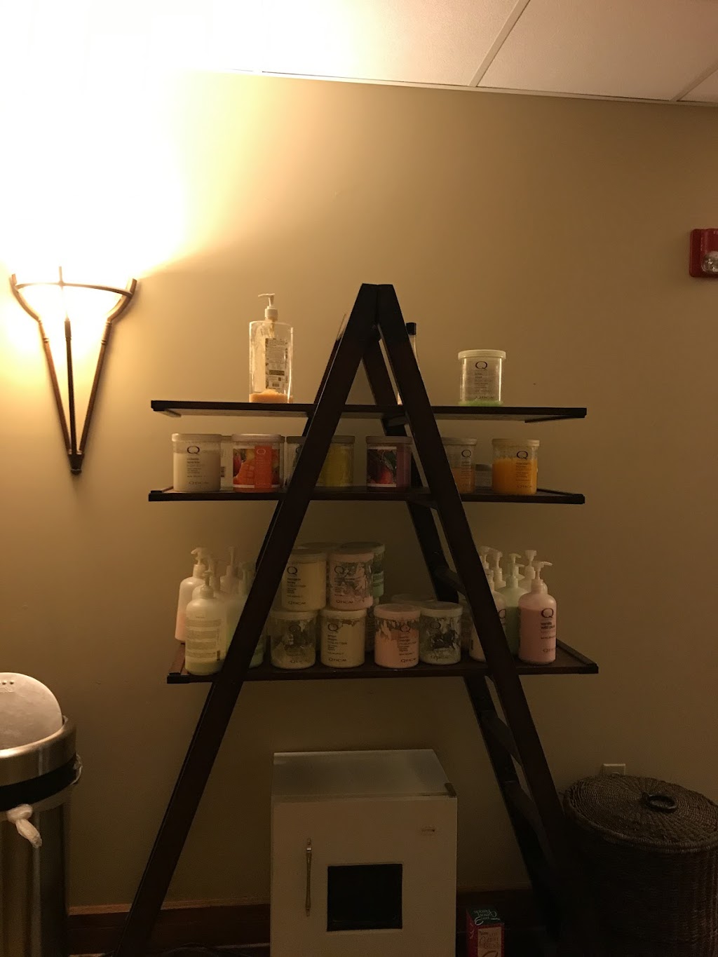 Sam Wanna Salon & Day Spa | 580 Medina Rd, Medina, OH 44256, USA | Phone: (330) 239-4555