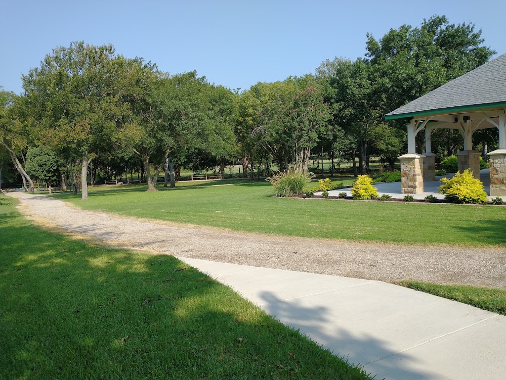 J.A. Carr Park | 508 Simmons Dr, Euless, TX 76040, USA | Phone: (817) 685-1429