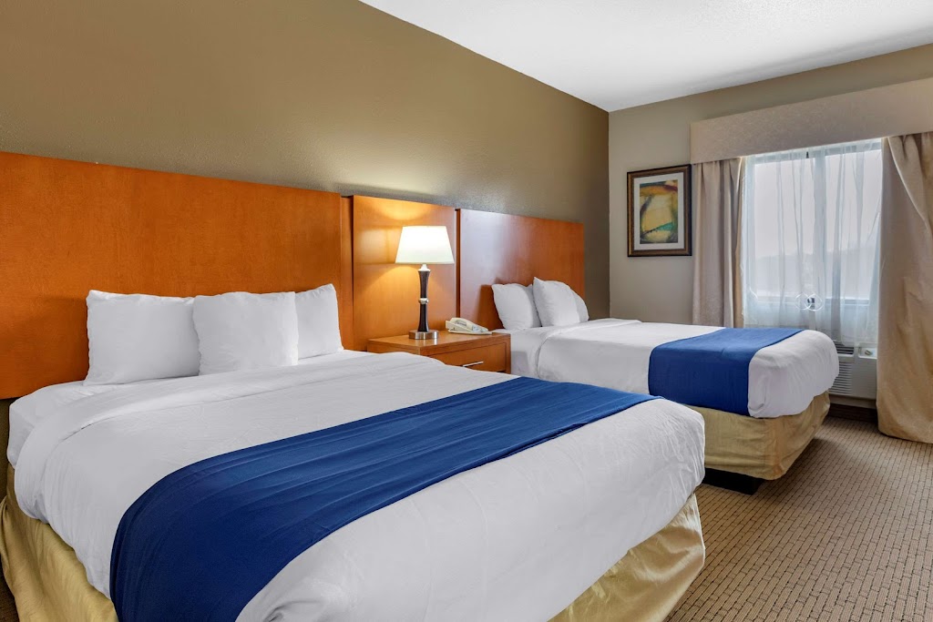 Comfort Suites | 1565 N Opdyke Rd, Auburn Hills, MI 48326, USA | Phone: (248) 230-4295