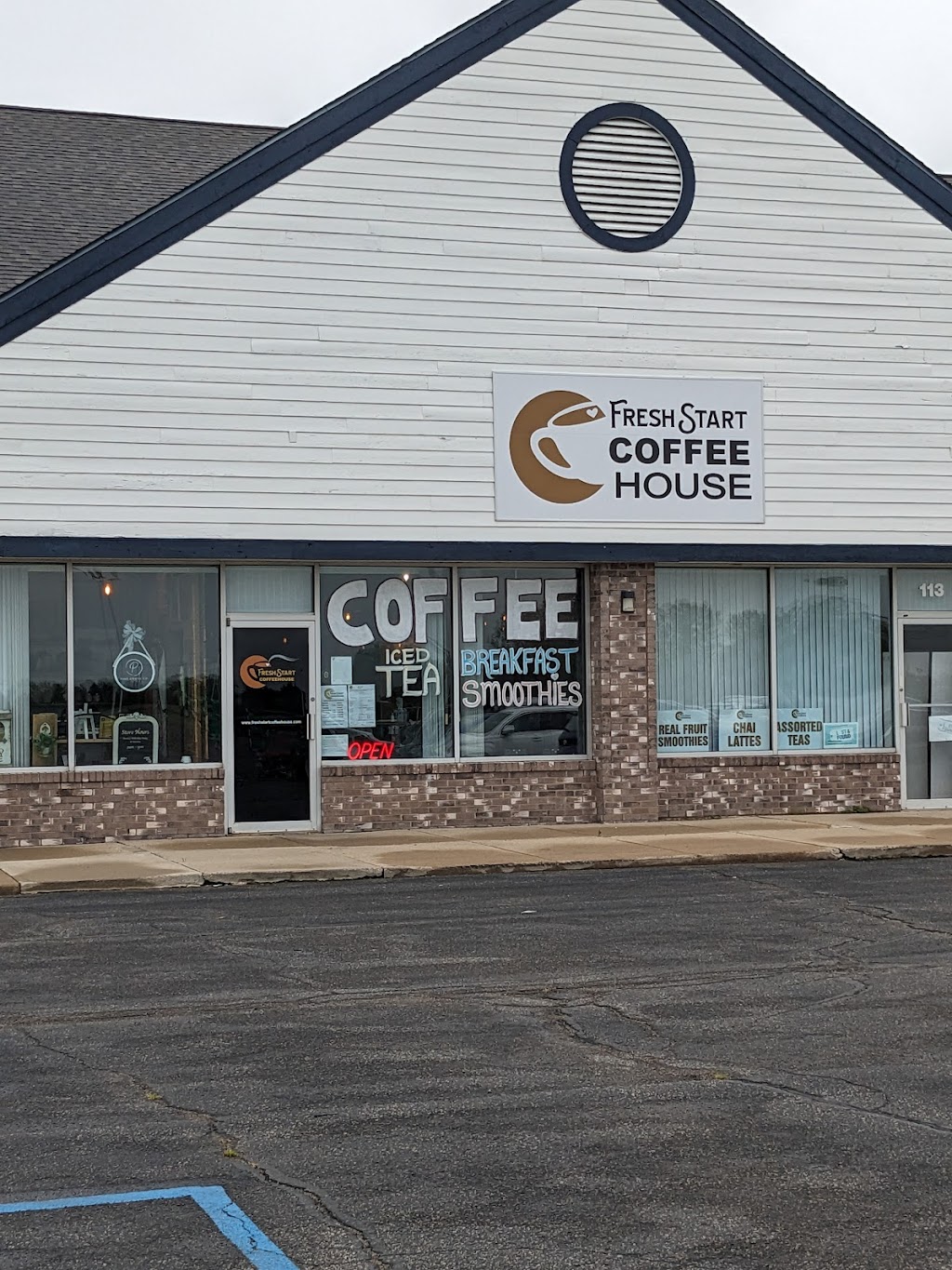 Fresh Start Coffeehouse | 14930 Laplaisance Rd #113, Monroe, MI 48161, USA | Phone: (734) 384-3682