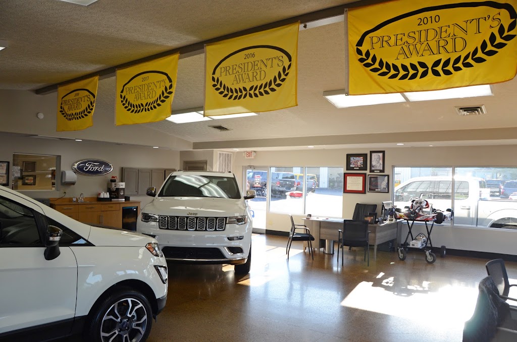 Eddie Gilstrap Motors, Inc. | 207 S Main St, Salem, IN 47167, USA | Phone: (812) 883-3481