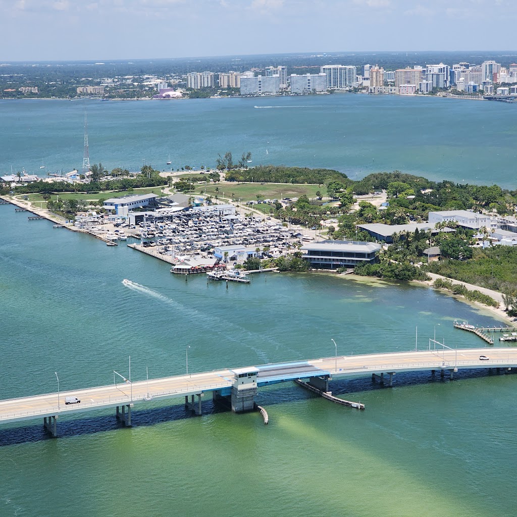 Sarasota Helicopter Tour | 1234 Clyde Jones Rd, Sarasota, FL 34243, USA | Phone: (941) 800-1515