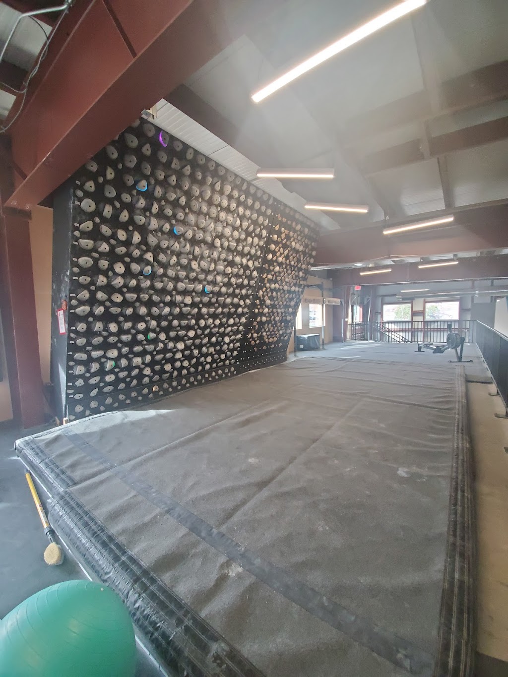 The Spot Bouldering Gym | 1391 Brickyard Rd, Golden, CO 80403, USA | Phone: (303) 317-5644