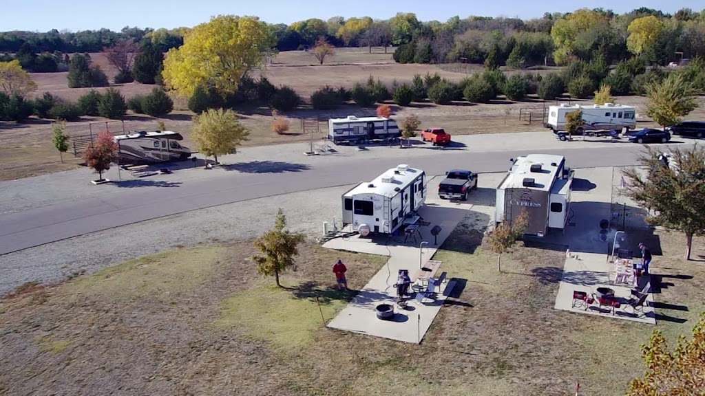 Sand Hills Campground | Medora, KS 67502, USA | Phone: (316) 542-3664