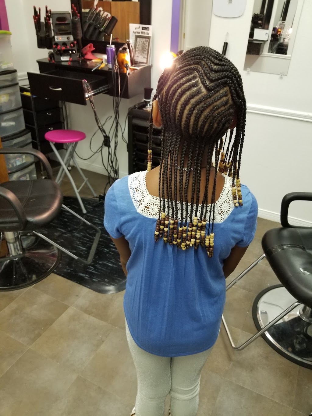 Lady K Braiding & Styling Boutique | 4909 S Cockrell Hill Rd, Dallas, TX 75236, USA | Phone: (972) 998-1721