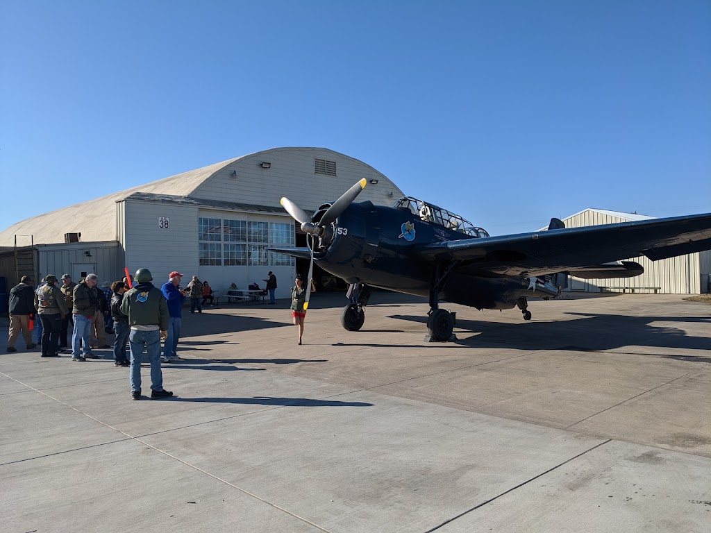 Commemorative Air Force Missouri Wing | 6390 Grafton Ferry Rd, Portage Des Sioux, MO 63373, USA | Phone: (636) 250-4515