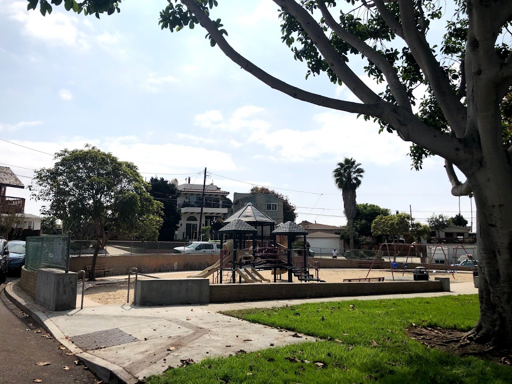 Vincent Park | 630 Vincent St, Redondo Beach, CA 90277, USA | Phone: (310) 318-0610