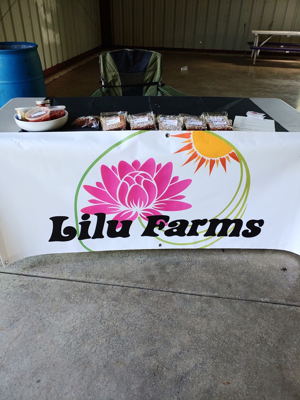 Lilu Farms llc | 8182 IN-9, Alexandria, IN 46001, USA | Phone: (317) 797-8360