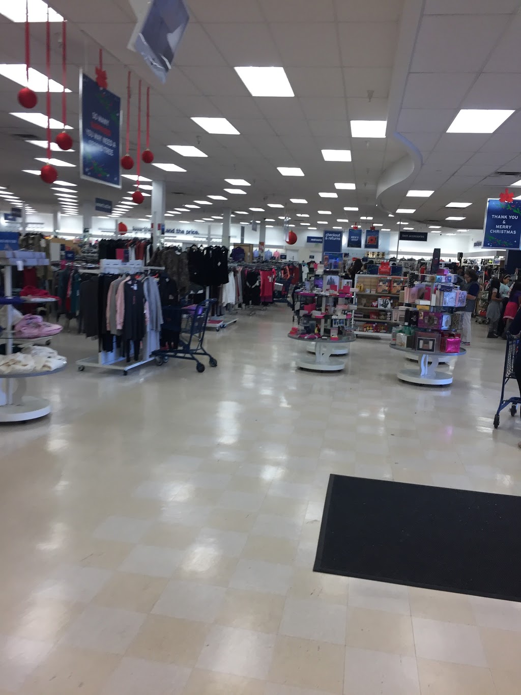 Marshalls | 14401 S Inglewood Ave, Hawthorne, CA 90250, USA | Phone: (310) 679-1187