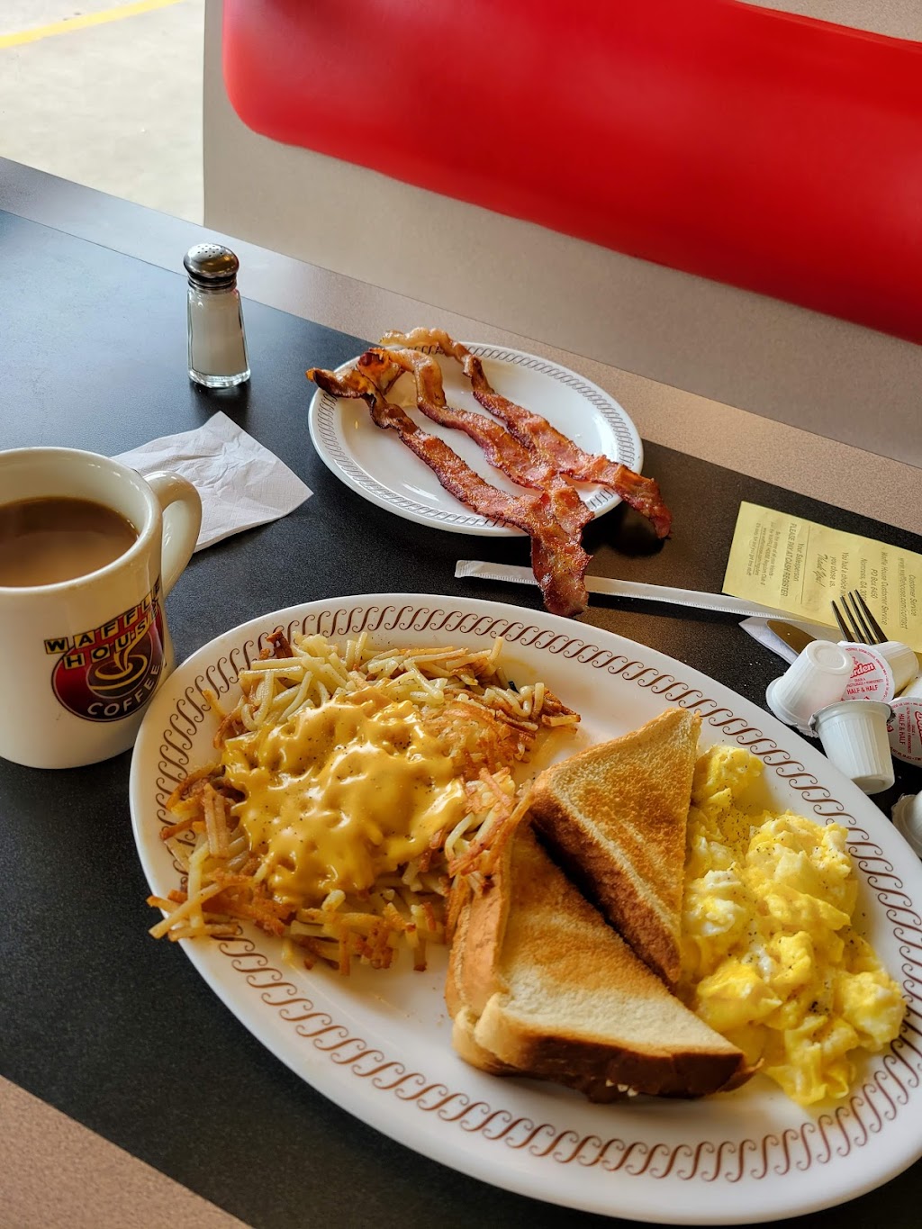 Waffle House | 1363 Hwy 29 S, Newnan, GA 30263, USA | Phone: (770) 253-2320