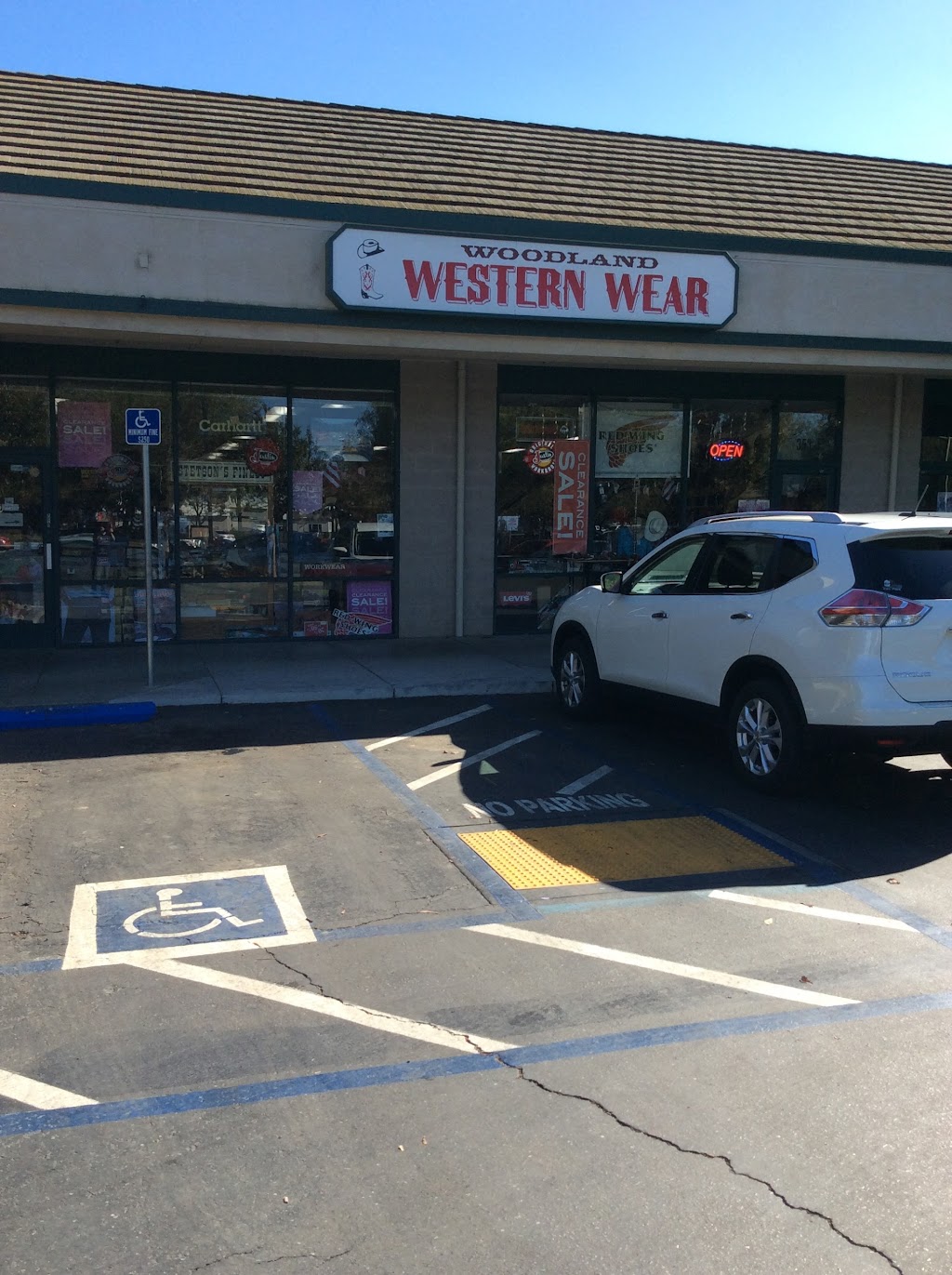 Westgate Shopping Center | 353 W Main St, Woodland, CA 95695, USA | Phone: (530) 666-6400