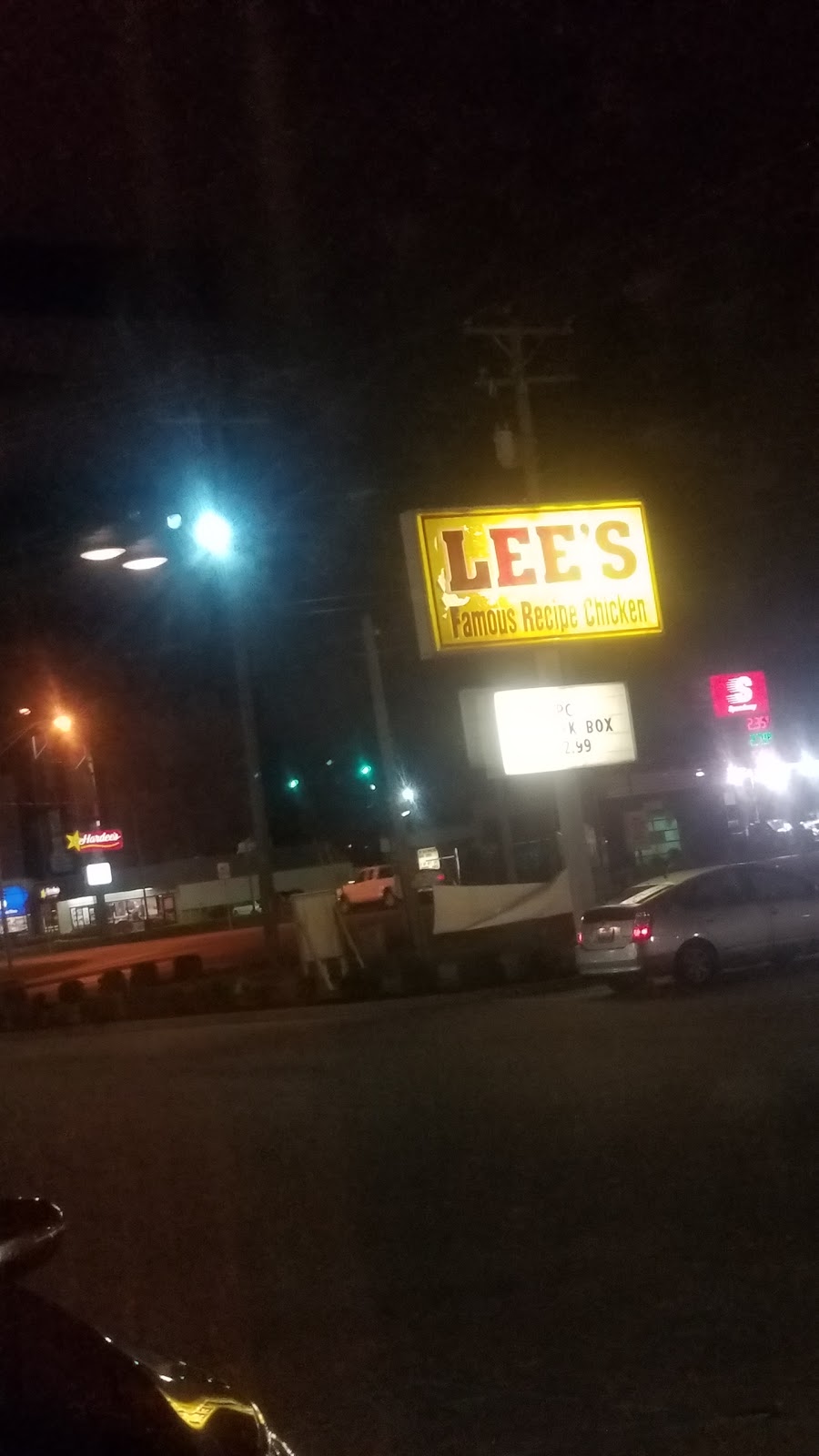 Lee’s Famous Recipe Chicken | 762 US Highway 27 South, Cynthiana, KY 41031, USA | Phone: (859) 234-1067