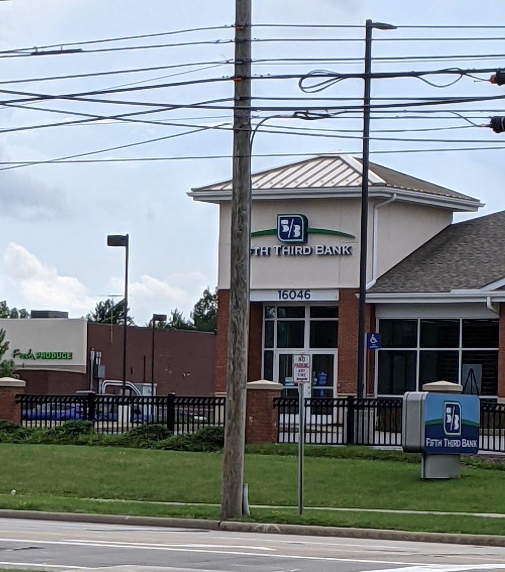 Fifth Third Bank & ATM | 16046 Pearl Rd, Strongsville, OH 44136, USA | Phone: (440) 238-7312