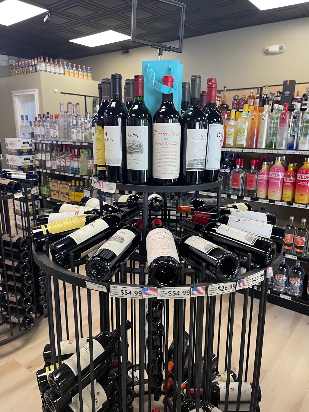 DANBURY RD WINE & SPIRITS | 991 Danbury Rd Unit 3, Wilton, CT 06897, USA | Phone: (203) 587-1117