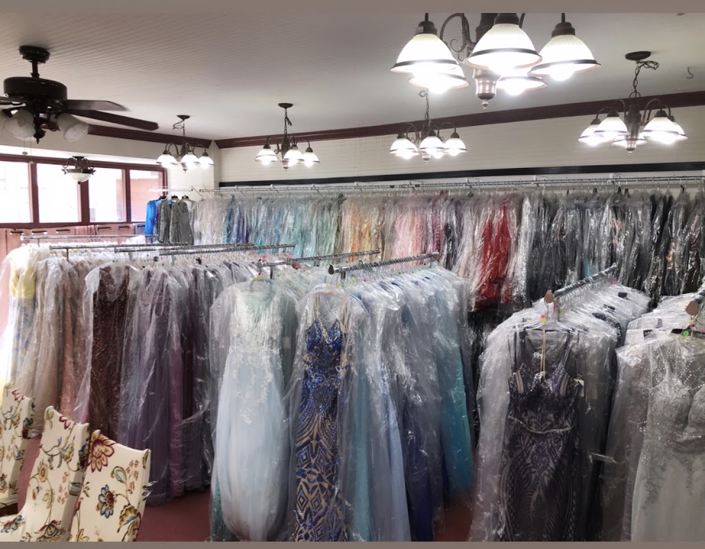 The Prom Place LLC | 3519 Washington Ave, Finleyville, PA 15332, USA | Phone: (724) 348-6444