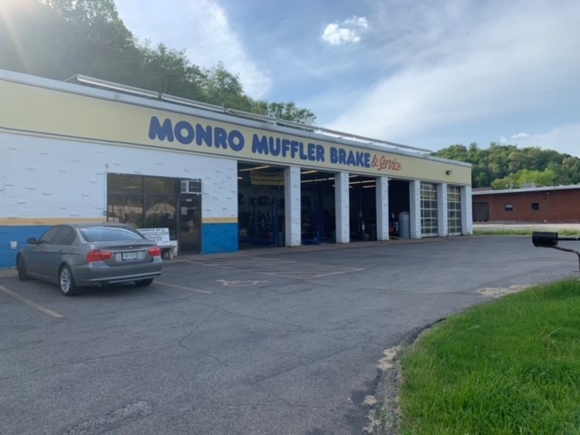 Monro Auto Service And Tire Centers | 1753 Golden Mile Hwy, Monroeville, PA 15146, USA | Phone: (724) 235-8194